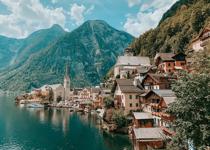 Χάλστατ: γραφικό χωριό στην Αυστρία ανάμεσα στις Άλπεις