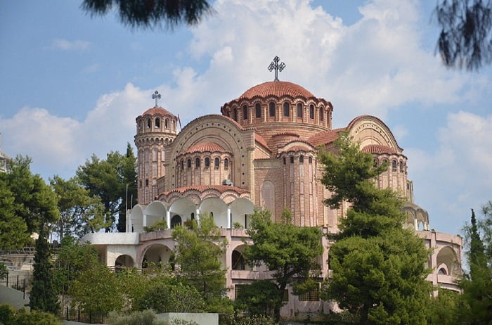 Ιερός ναός Άγιου Παύλου, κάστρα