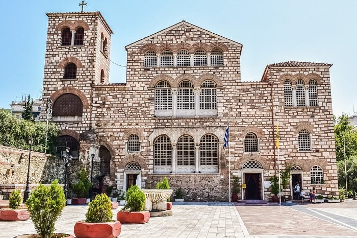 Ιερός ναός Αγίου Δημητρίου, πεντάκλητη βασιλική, πολιούχος της θεσσαλονίκης, βρίσκεται στην οδό Αγίου Δημητρίου