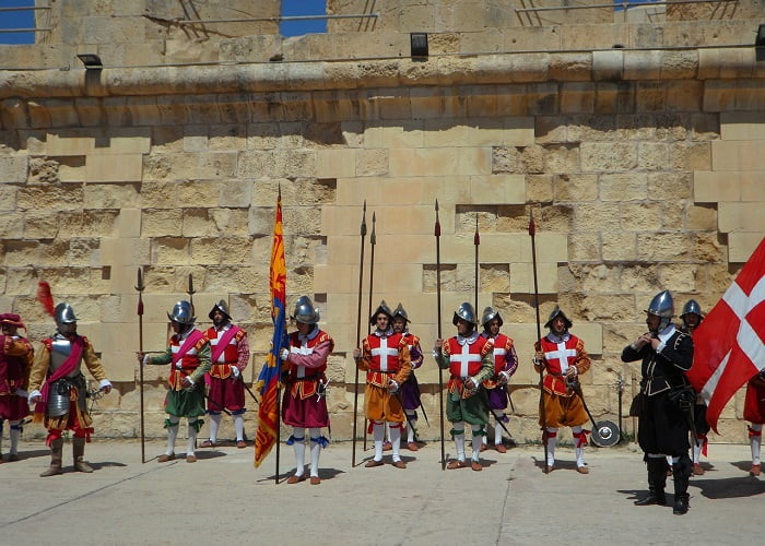 Οσπιτάλιοι Ιππότες γνωστοί ως Ιππότες της Μάλτας και Ιωαννίτες