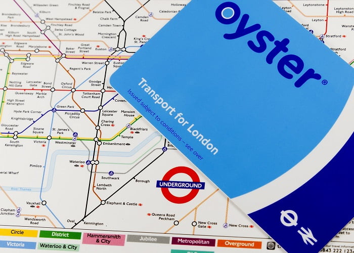 Τι είναι η κάρτα Όιστερ (Oyster travelcard london)