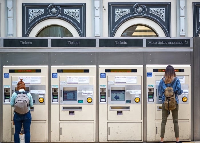 Πως να βγάλετε όιστερ κάρτα για το μετρό στο Λονδίνο