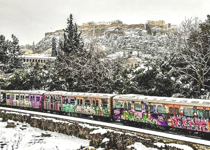 Χιονισμένα τοπία στην Ελλάδα: Χιόνι στην Αθήνα, Ακρόπολη