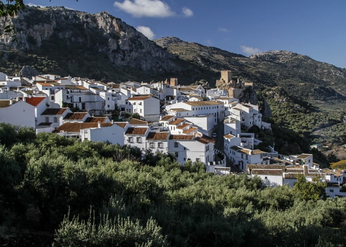 Λευκά χωριά στην Ανδαλουσία: Zuheros, 