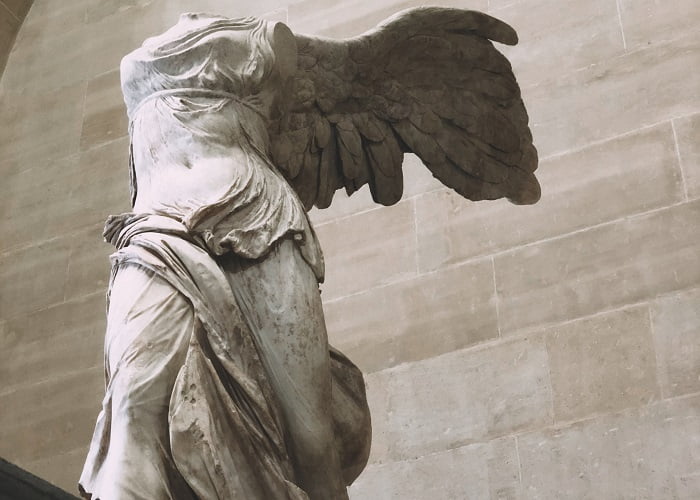 Φτερωτή Νίκη της Σαμοθράκης: άγαλμα που κλάπηκε από την Σαμοθράκη και βρίσκεται στο Λούβρο
