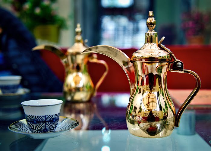 Εξοπλισμός για αραβικό καφέ