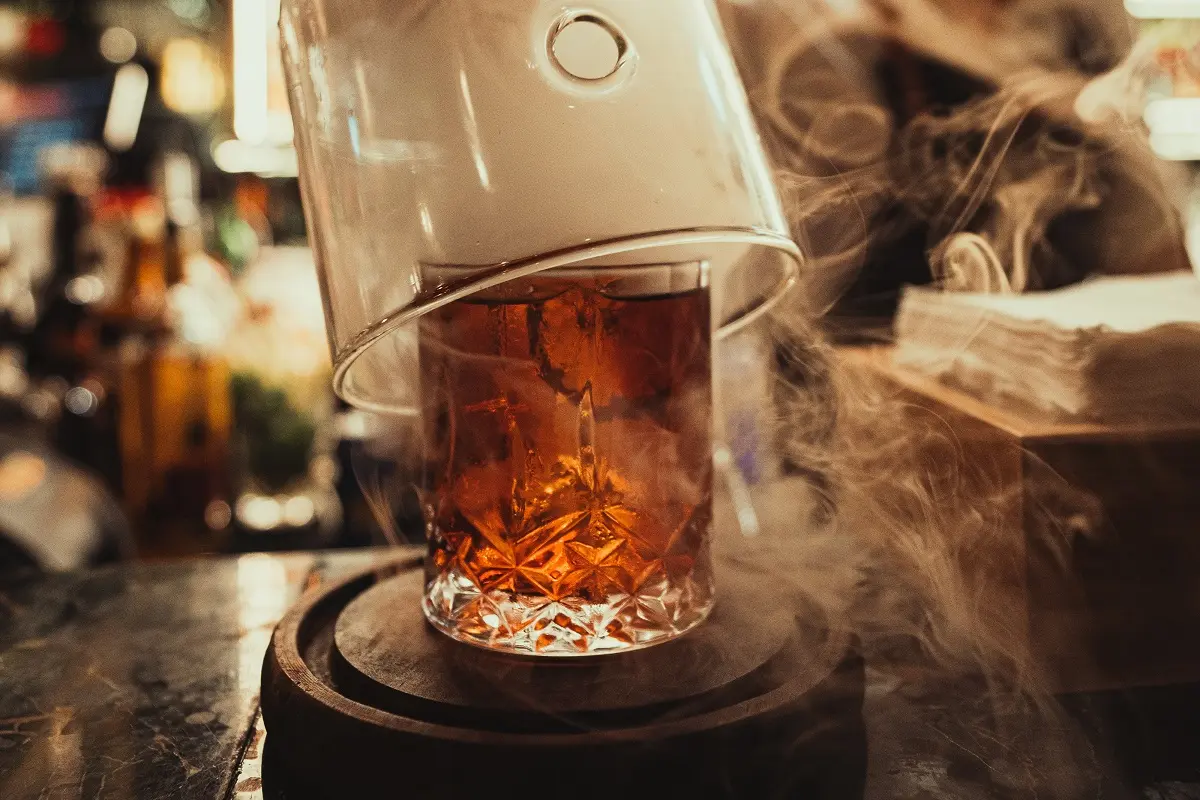 Aperol Cocktail: Κοκτέιλ Άπερολ Νεγκρόνι