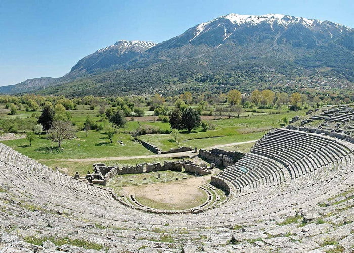 Αρχαίο θέατρο Δωδώνη