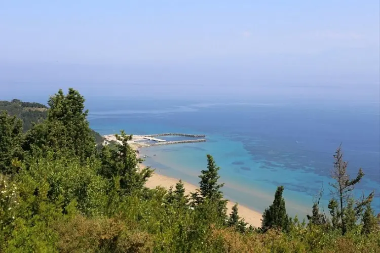 Επτάνησα: Το νησί Μαθράκι που υπάγεται στην Κέρκυρα