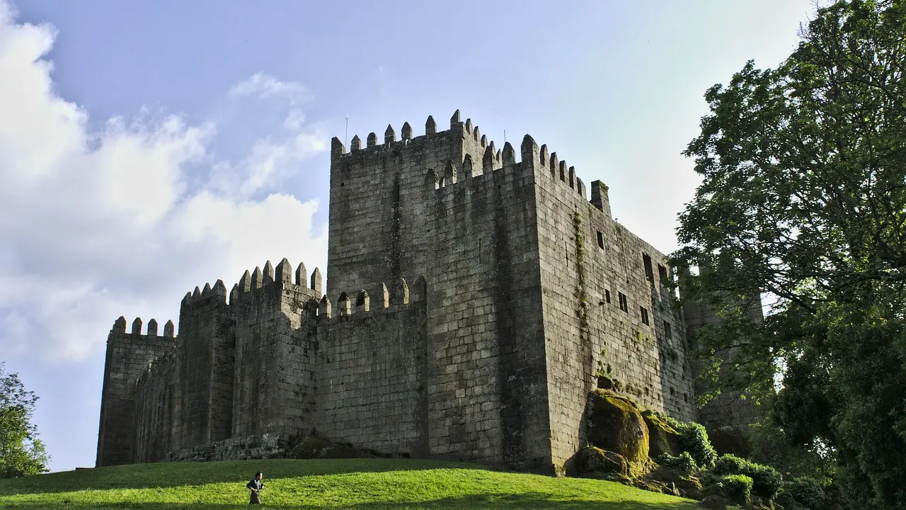 Τα 7 θαύματα της Πορτογαλίας: Κάστρο Γιμαράες